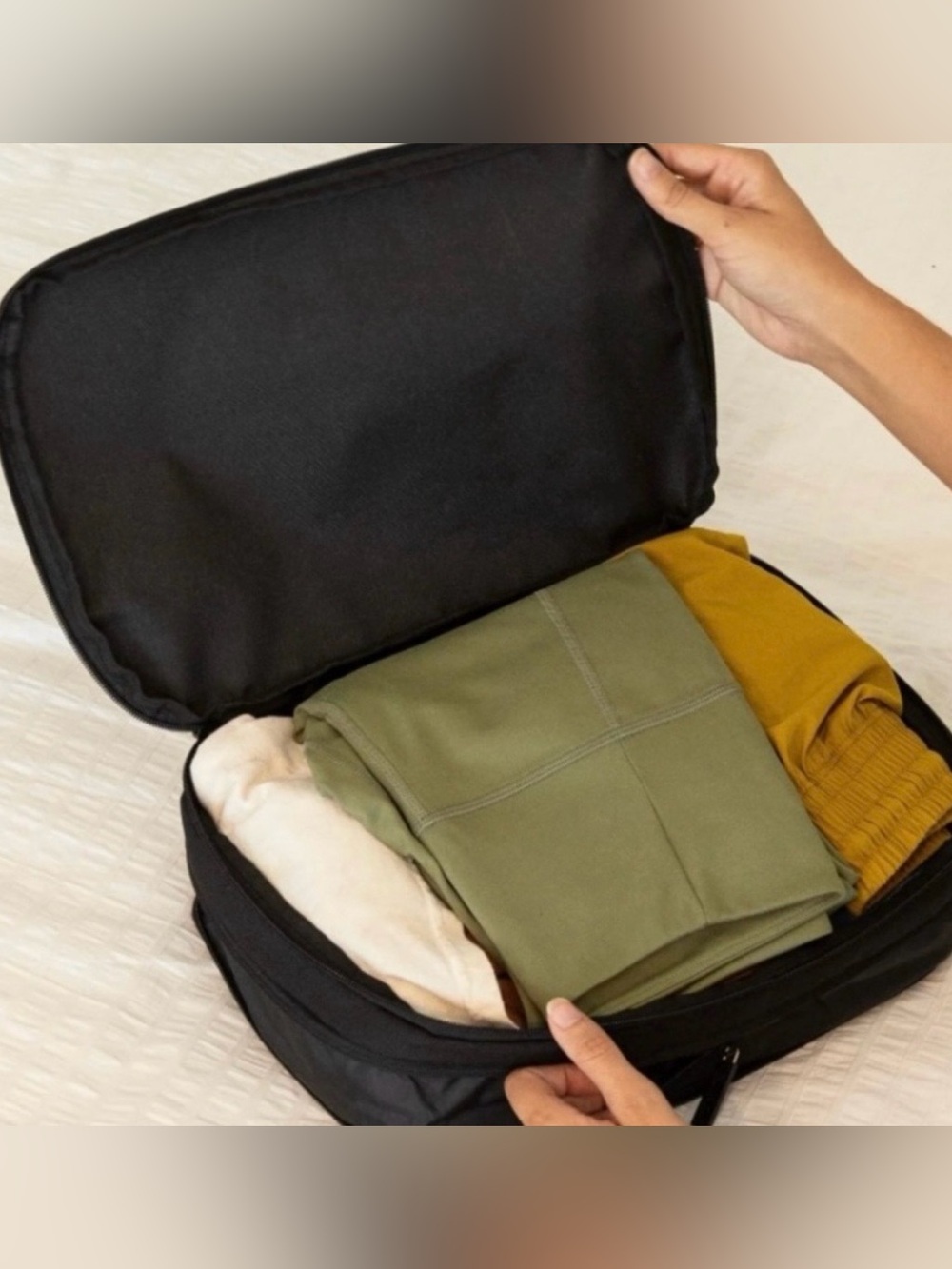 Calpak Medium Compression Packing Cubes - Picture 2 of 12